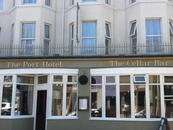 The Port Hotel Portrush Εξωτερικό φωτογραφία